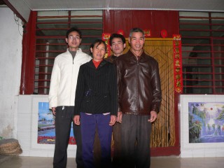 2008年2月15日在老家老房子里