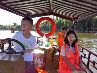 十二年相见，已不再是少年