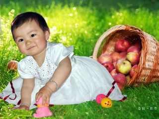 小羽一周岁成长照片